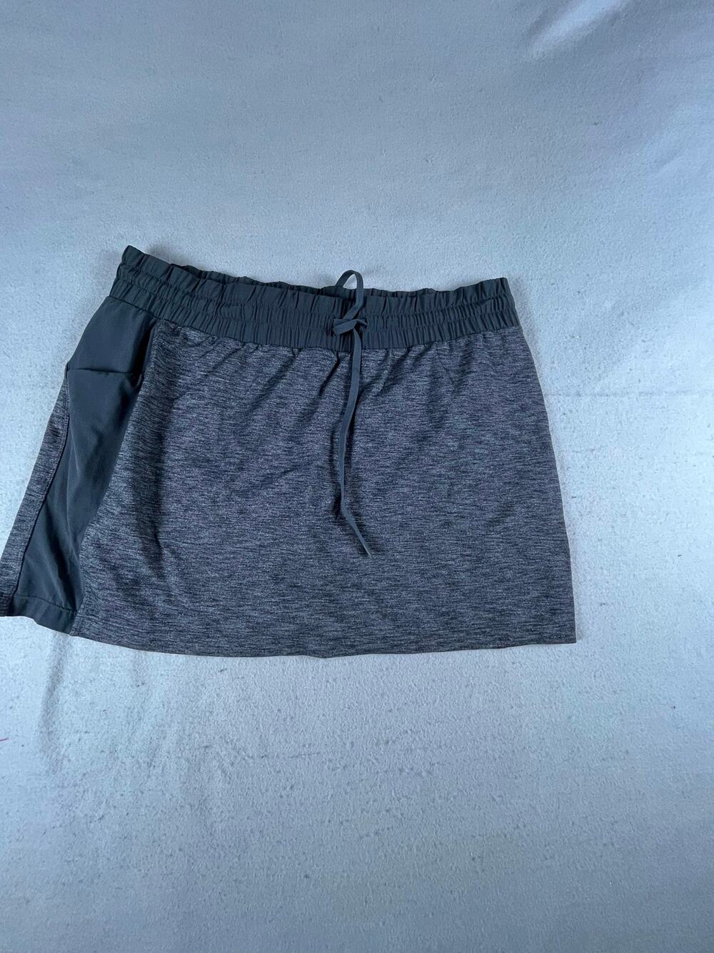 Athleta Skirt Skort Womens XL Gray Heathered Drawstring Outdoor Tennis Golf